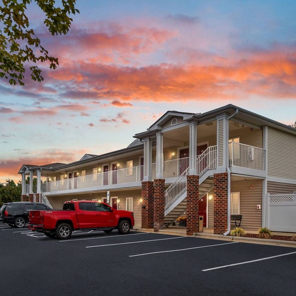 Affordable Suites Hickory/Conover