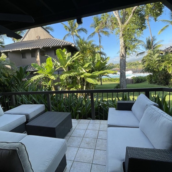 Air Conditioned Oceanfront Home - Next to White Sands Beach & 4 Mile Dive Site