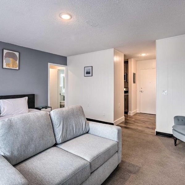 Airy Apt Situated in the Coosa River Area!