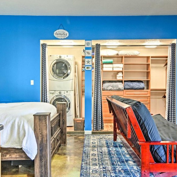 Albuquerque Studio with Shared Pool & Fire Pit!