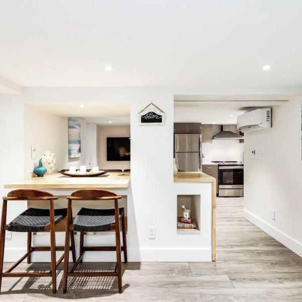All New Modern Designed Apartment private entry off 1920s Craftsman Home