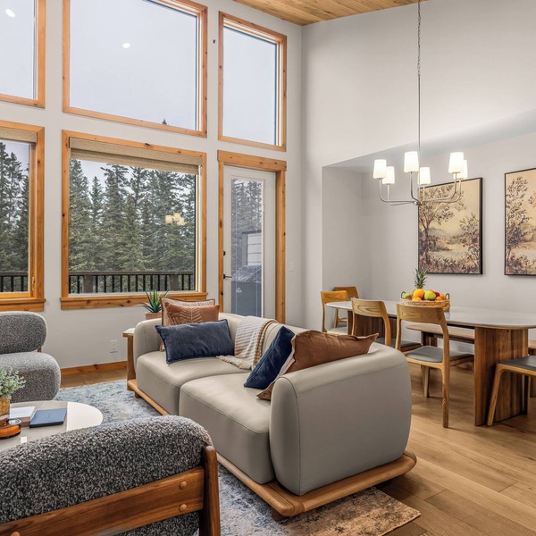 Alpine Forest Retreat/Brand New 2026 April