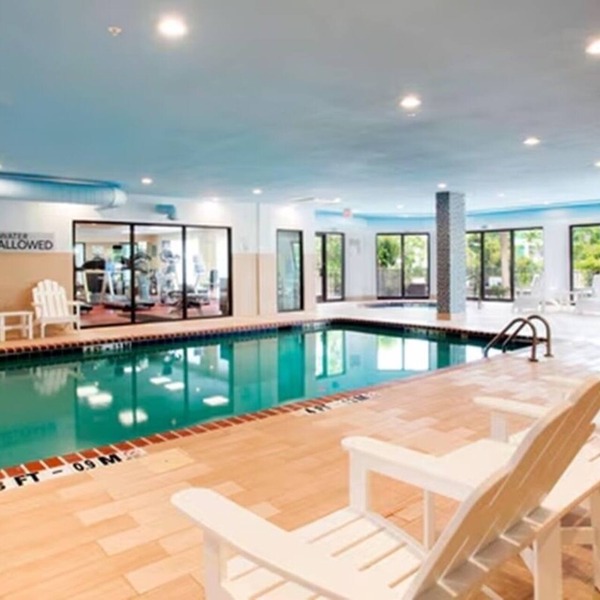 Always a Great Idea To Unwind! Indoor Pool, Free Parking, Pets Are Welcome!