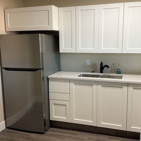 Amazing 2-bedroom condo! Unbeatable location! Perfect for medium-to-long stays!
