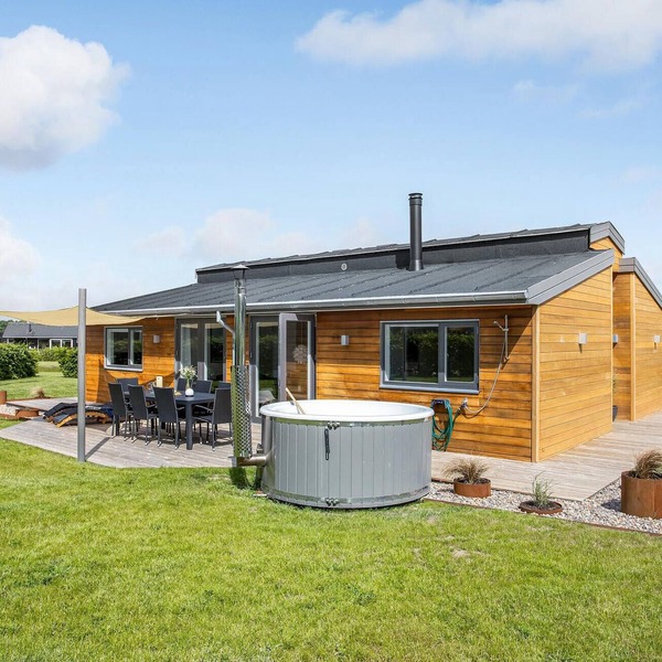 Amazing home in Odder with kitchen