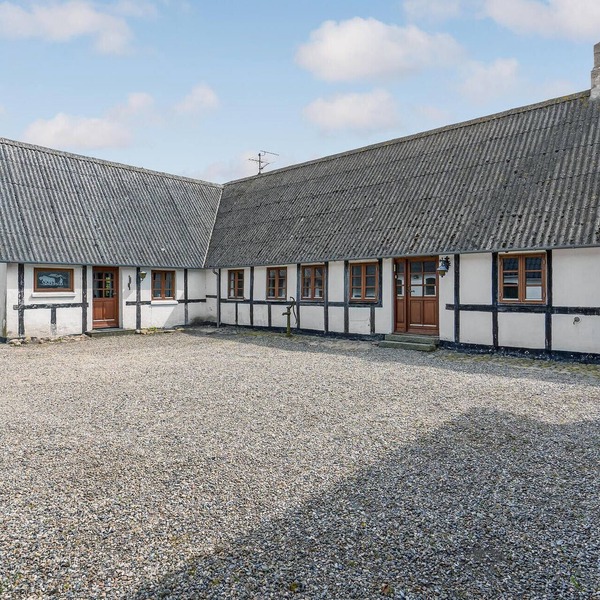 Amazing home in Søllested with WiFi