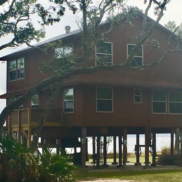 Amazing Ochlockonee Riverfront Home!