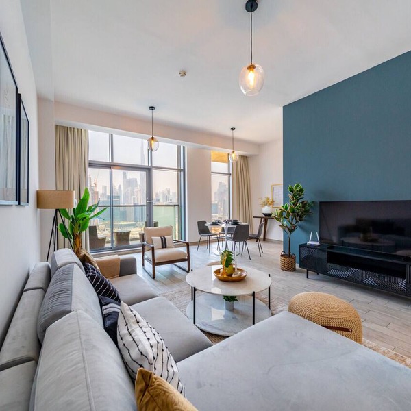 Amazing Skyscraper 3BR with Burj Khalifa View