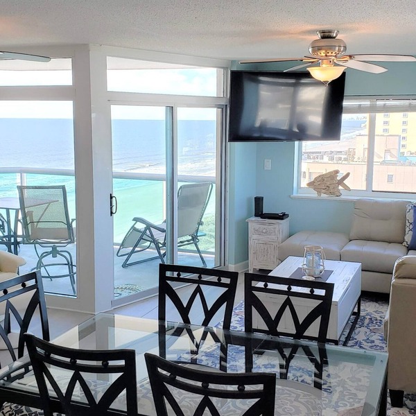 AMAZING VIEWS-Cherry Grove Oceanfront Luxury, Hot Tubs, Pools & Lazy River