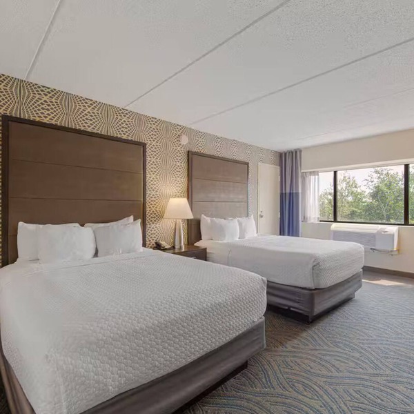 Amenity Rich Double Queen Suite