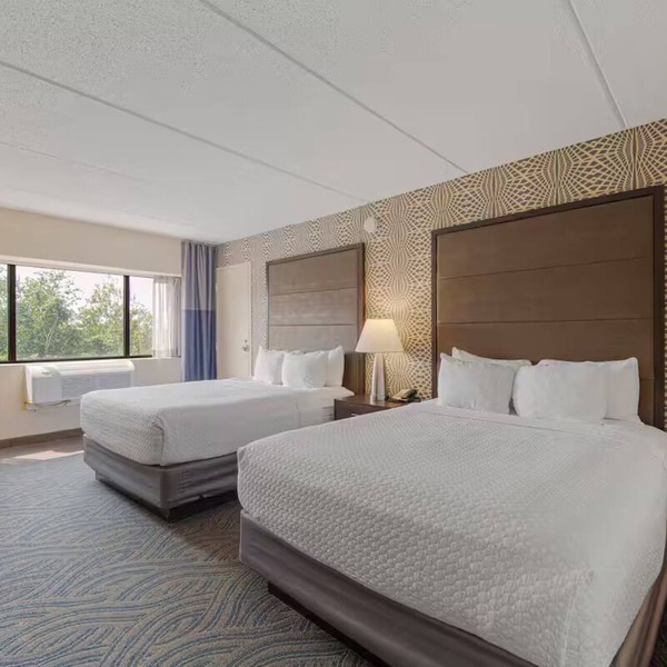 Amenity Rich Double Queen Suite