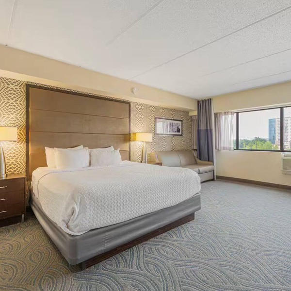 Amenity Rich Spacious King Suite