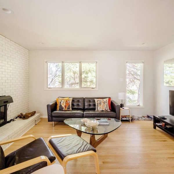 An updated mid-century modern house in one of Boulder's best neighborhoods.