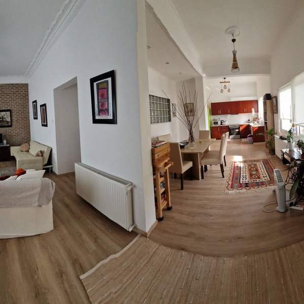 Anna's House