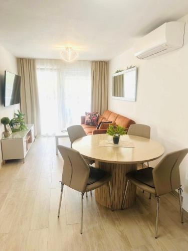 Apartmani MARCO,LUKAS,PATRICK,DAVID,blizu centra i mora sa FREE privatnim parkingom