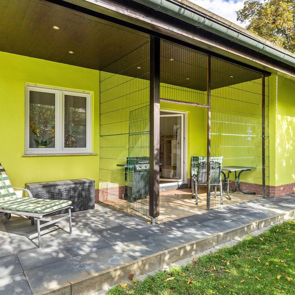 Apartment '2 Zimmer 69 Qm' with Shared Terrace, Shared Garden and Wi-Fi