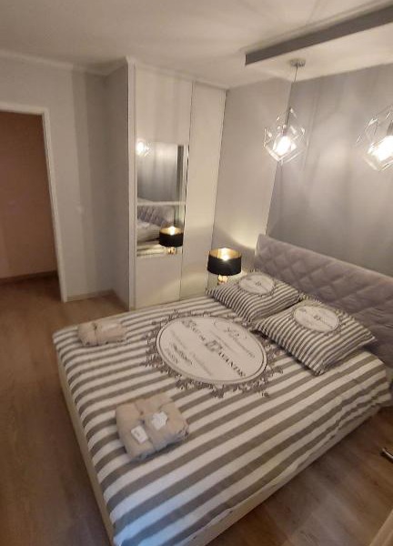 apartment-avenue des Fleurs - NICE 06000