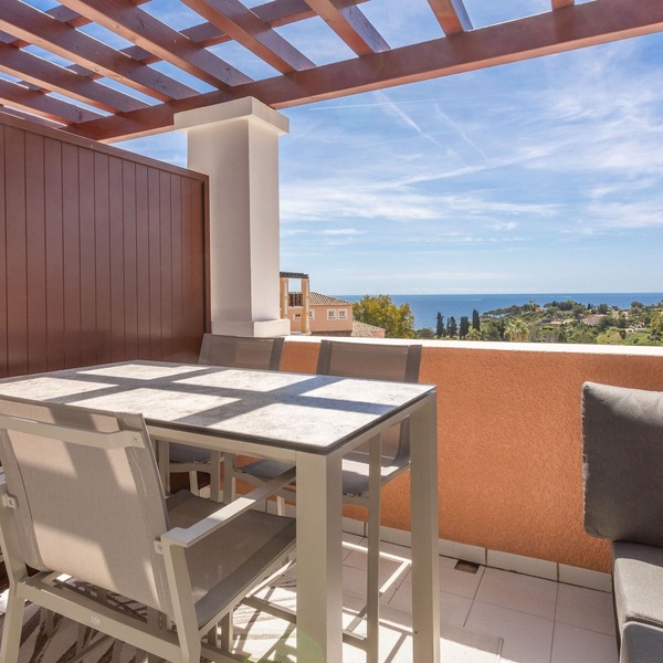 Apartment 'Cap Esterel - Pool' with Sea View, Wi-Fi and Air Conditioning