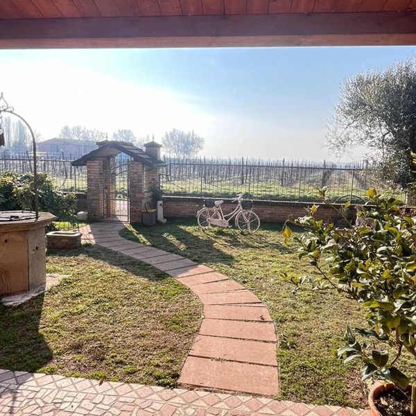 Apartment 'Diva Canova Laguna Veneta' with Shared Terrace, Wi-Fi and Air Conditioning