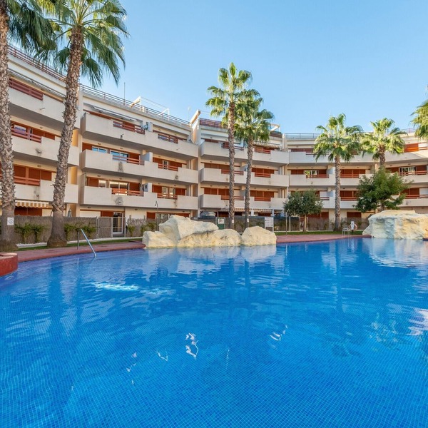 Apartment 'El Rincon Soleado' with Shared Pool, Wi-Fi and Air Conditioning