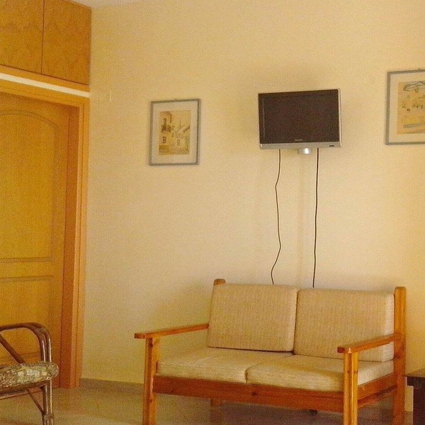 Apartment in Ravdoucha with Sea Views