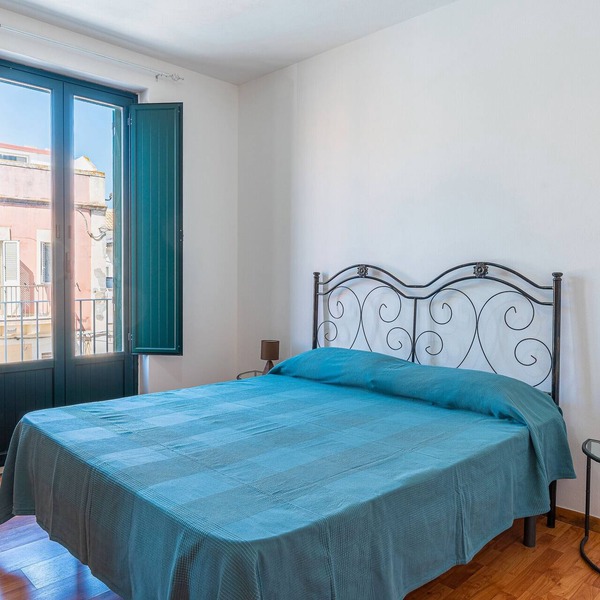 Apartment 'Libeccio Marzamemi' with Balcony, Wi-Fi and Air Conditioning
