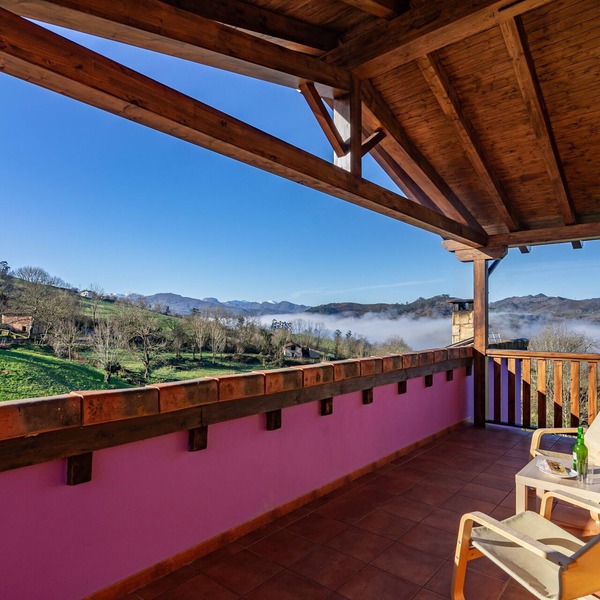 Apartment 'Picos' with Mountain Views, Shared Garden, and Wi-Fi