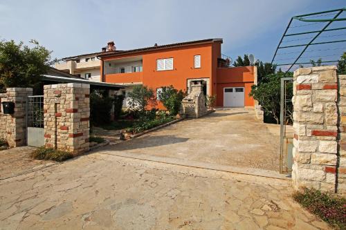 Apartment Valmas
