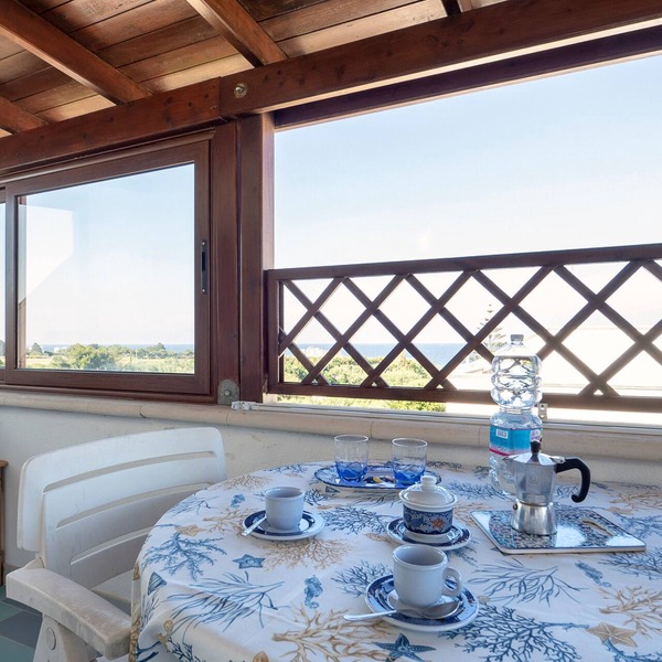 Apartment with balcony and sea view - Attico ad Otranto