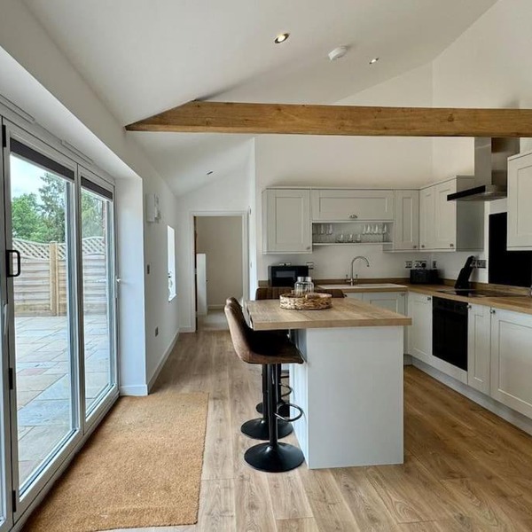 Apple Store- Countryside Apartment