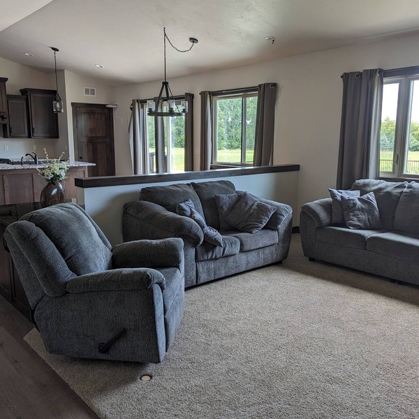 Appleton Country home with AC and Wifi