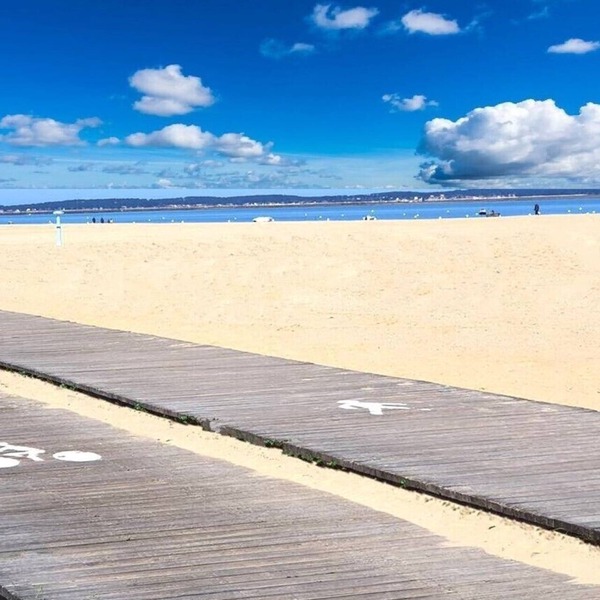 Arcachon beautiful 12m2 terrace with Harbour View and beach Classified 3 *