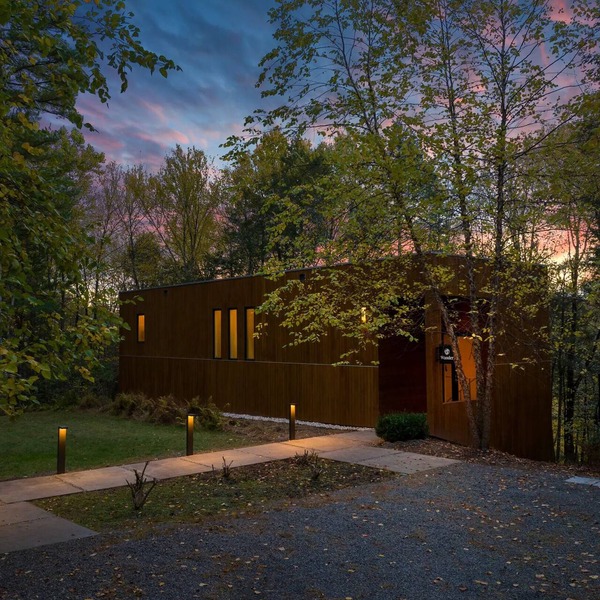 Architect-designed Modern Cabin retreat