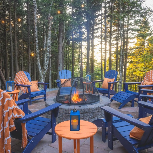 Architectural marvel w/firepit, hot tub, prime location, lounge & bar rooms!
