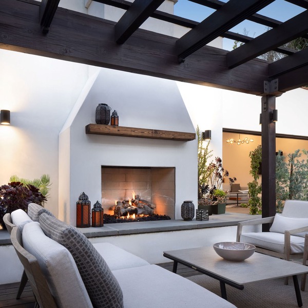 Architecturally Designed Guest House (30 Day min)