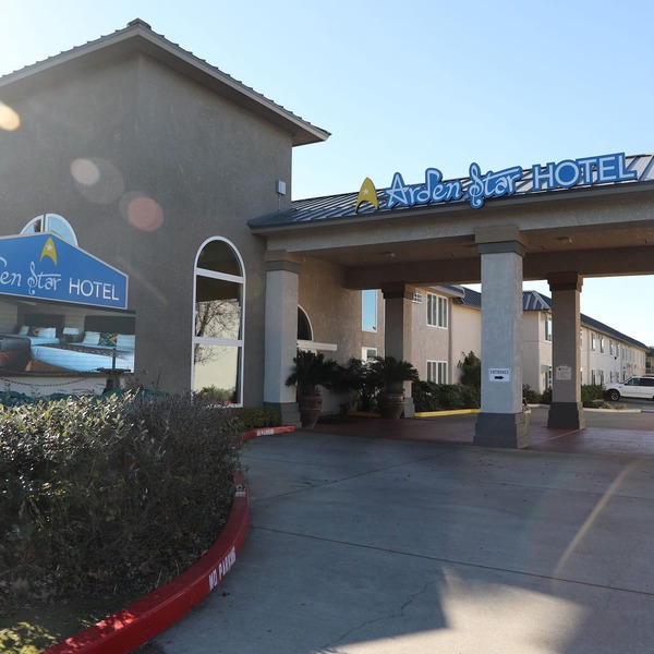 Arden Star Hotel