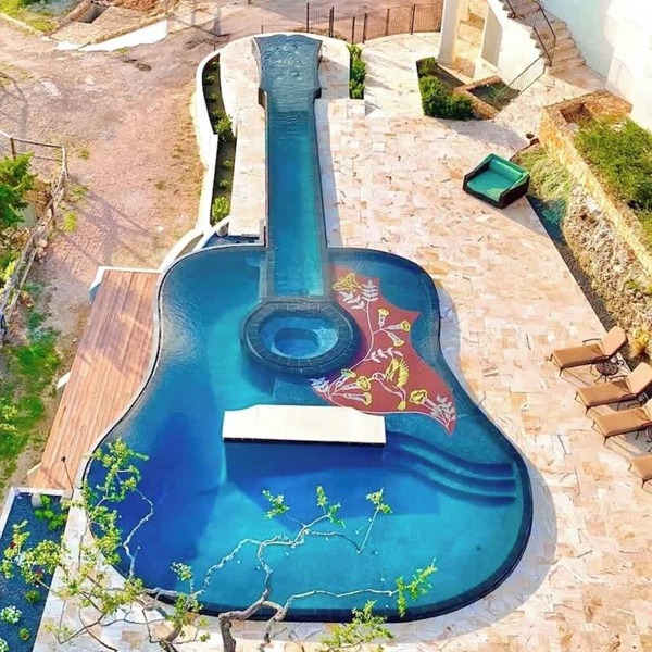 Austin Guitar Pool | 87.5 FT Guitar Pool