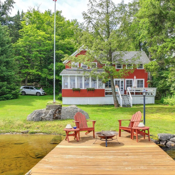 Authentic 1912 Adirondack Lake Camp w/Fire Pit