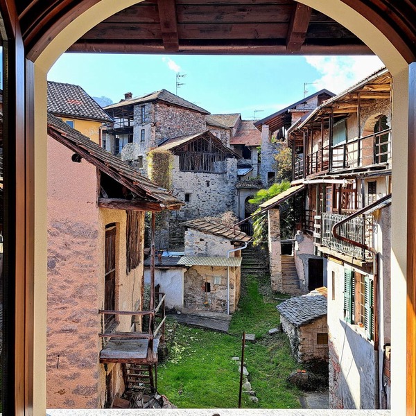 Authentic house, with large sunny garden - Casa Artò