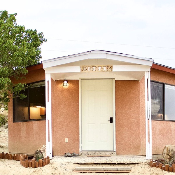 Authentic Native American Hogan Experience near Chaco Cultural Historical Park