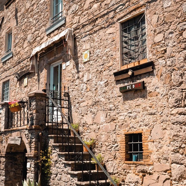 Authentic Tuscan Stone House 4BR Peaceful Village Escape