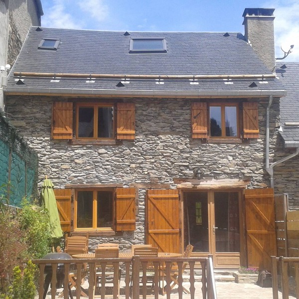 Authentique Chalet Grange Classe 3, Jardin Clôture, A 5 MN DU Centre DE Luchon