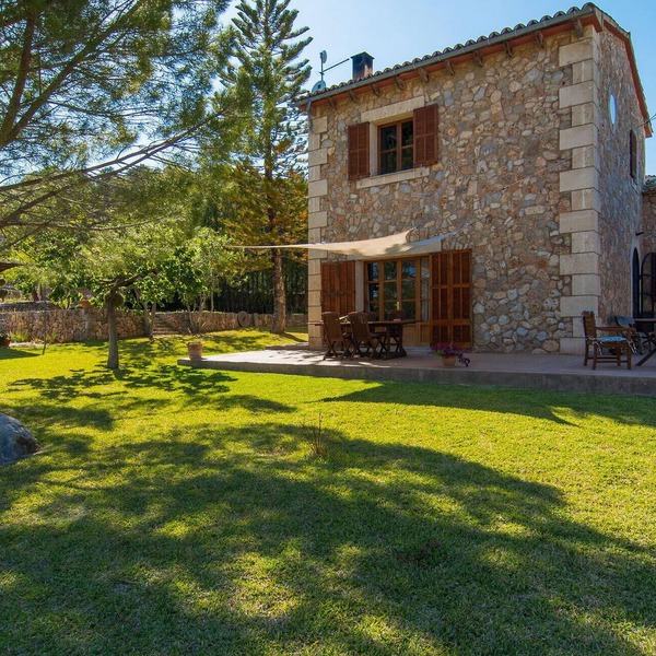 Awesome home in Alaro with private swimming pool, can be inside or outside