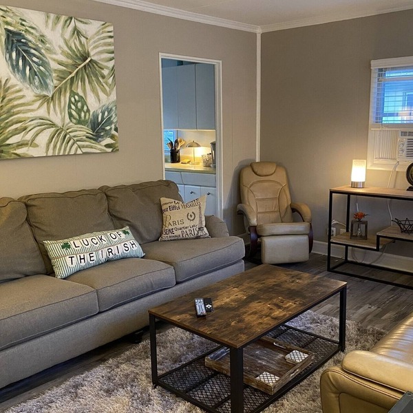 Awesome Unbeatable 5-Star Location…walk to ND in 10 minutes!