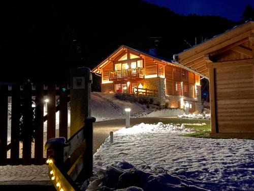 B & B Chalet Plan