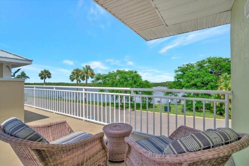 Bahia Waterview Suite Pool Tennis Beach Fishing