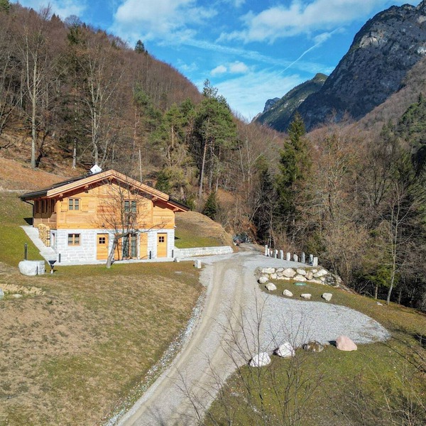 Baita Valon la granda e la piciola 8, Emma Villas