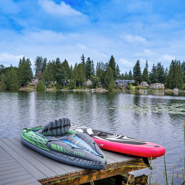 Balconies & Shared Dock! Lakefront Lynnwood Home