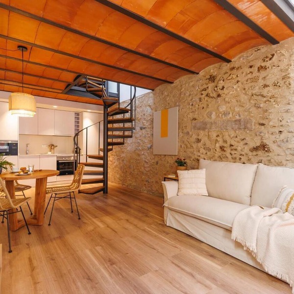 Ballesteries 40 - Duplex apartment in Girona | Bravissimo