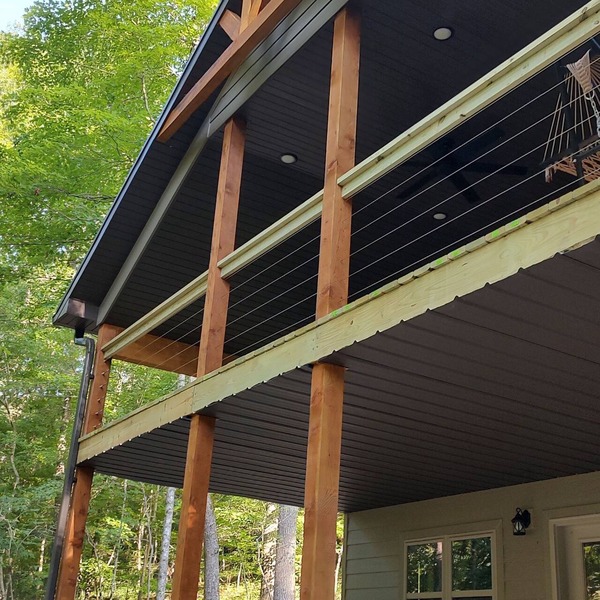 Barn Hollow Hideaway on the Jack's Fork River in Mtn. View, MO